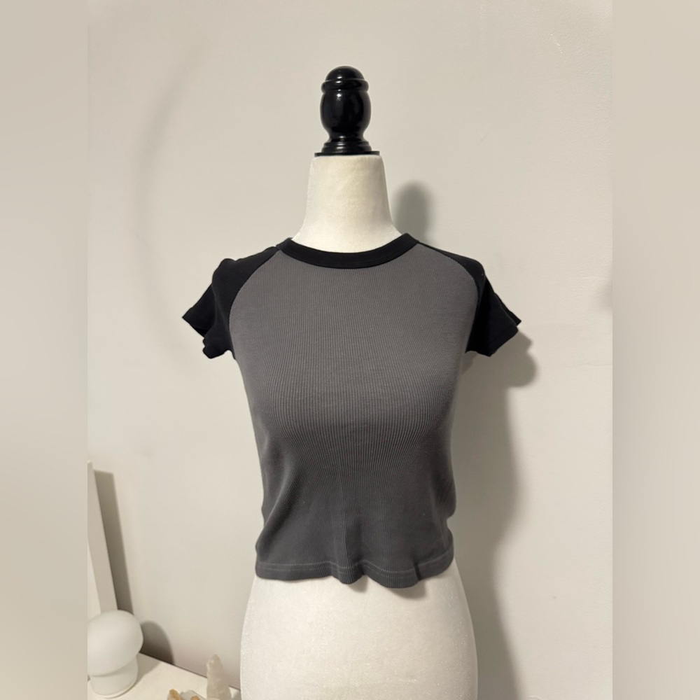 Brandy Melville Tee